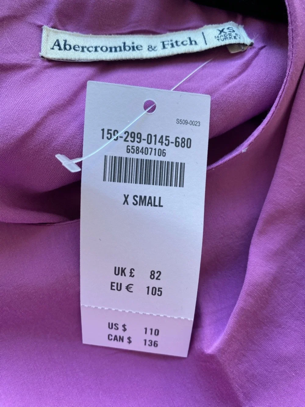 Abercrombie & Fitch sleeveless pink